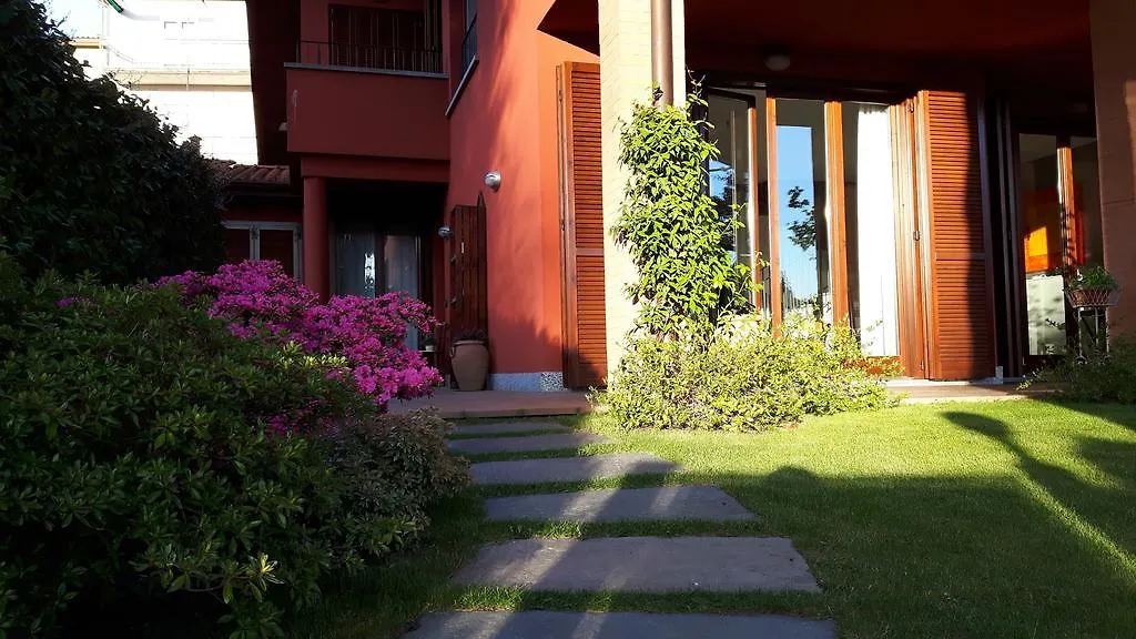 B&B Douglas House Varese Bed & Breakfast