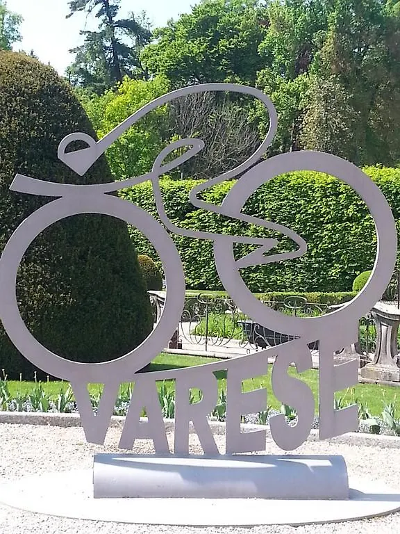 B&B Douglas House Varese 0*,